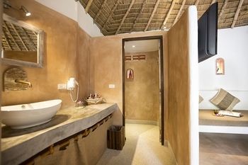 Hotel Eden Beach Bungalows