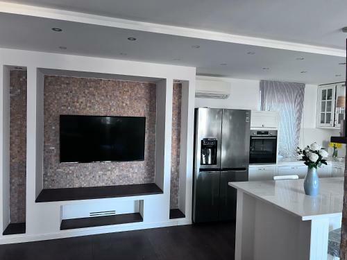 Lovely Apartment With Hot Tub