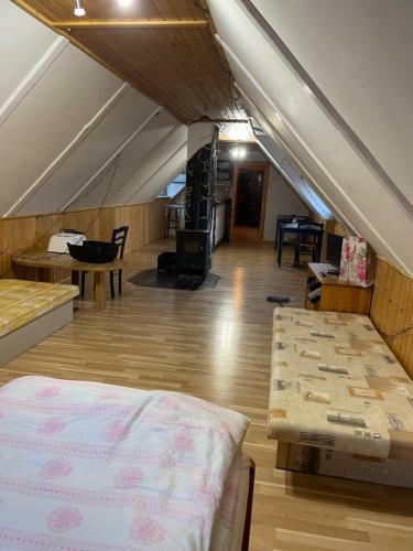 Apartamento Chata Veveri?ka Oravsk� Lesn�