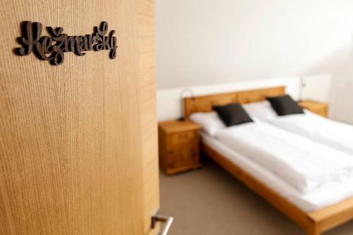 Hostal Chalet Nova Lesna Mountain View