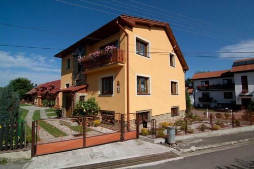 Hostal Apartm�ny ?urik