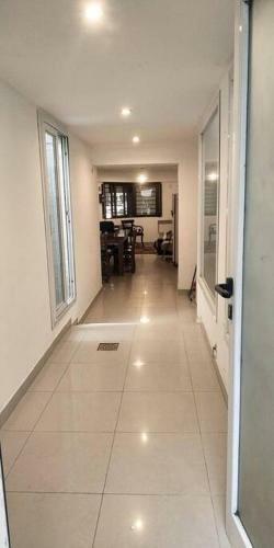 Muy Lindo Apartamento Con Patio En Pleno Centro