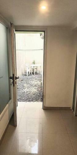 Muy Lindo Apartamento Con Patio En Pleno Centro