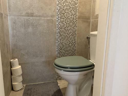 Apartment T8