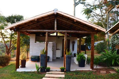 Chal� Da Mata No S�tio Natureza & Magia