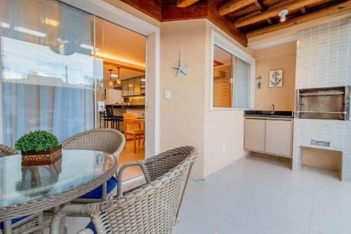 Apartamento It20 Triplex 4 Su�tes A 100m Da Praia Do Surf - Itacimirim