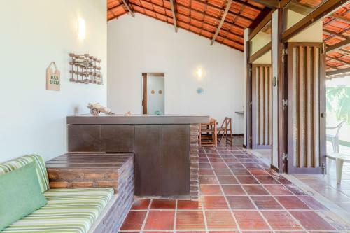 It35 �tima Casa 6 Quartos, P� Na Areia - Itacimirim