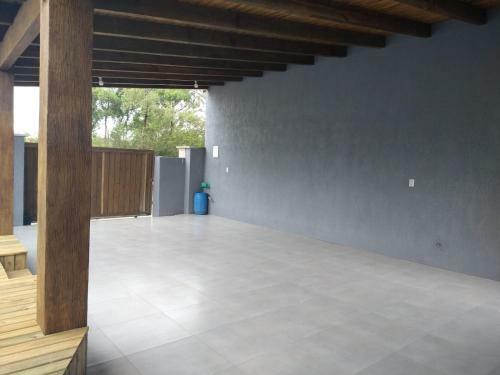 Casa Confort�vel Com Piscina Aquecida