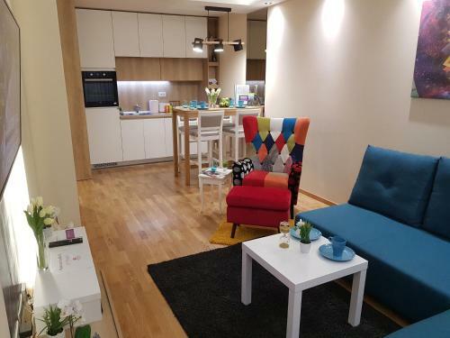 Sunstone Apartment