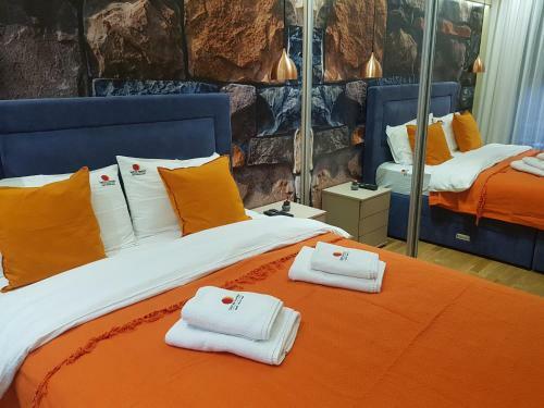 Sunstone Apartment