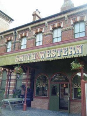 Hostal Smith And Western
