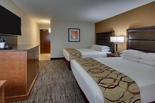 Posada Drury Inn & Suites Evansville East