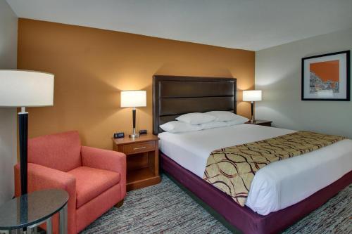 Posada Drury Inn & Suites Evansville East