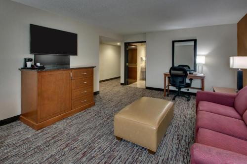 Posada Drury Inn & Suites Evansville East