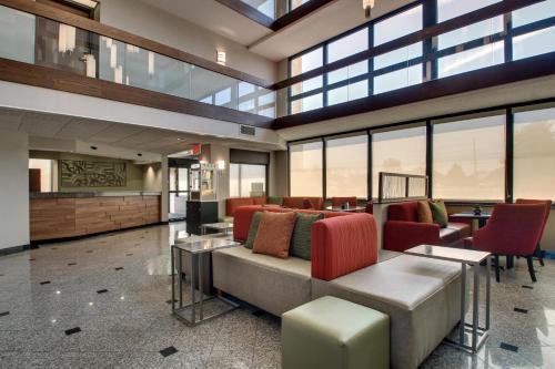 Posada Drury Inn & Suites Evansville East