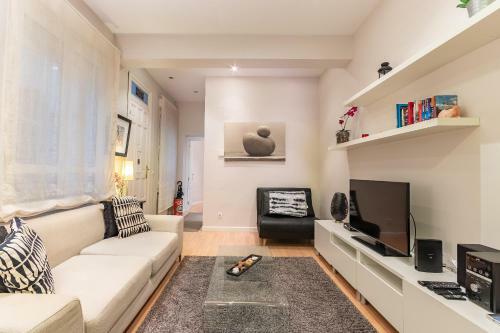 Bilbao Arte II Apartment By Aston Rentals