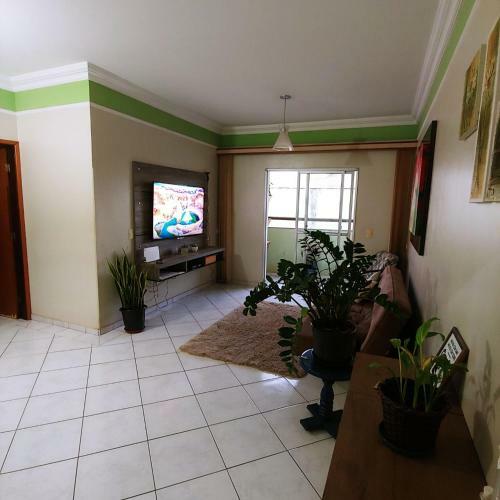 Quarto Em Apto Santa M�nica