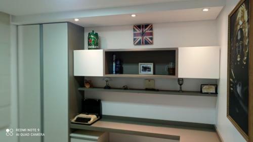 Quarto Charmoso E Agrad�vel � 5 Minutos Do Centro
