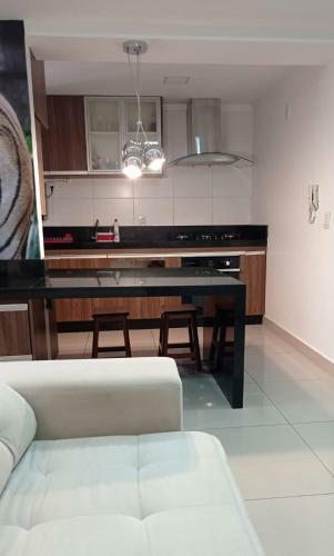 Quarto Charmoso E Agrad�vel � 5 Minutos Do Centro