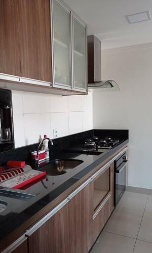 Quarto Charmoso E Agrad�vel � 5 Minutos Do Centro