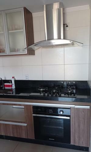 Quarto Charmoso E Agrad�vel � 5 Minutos Do Centro