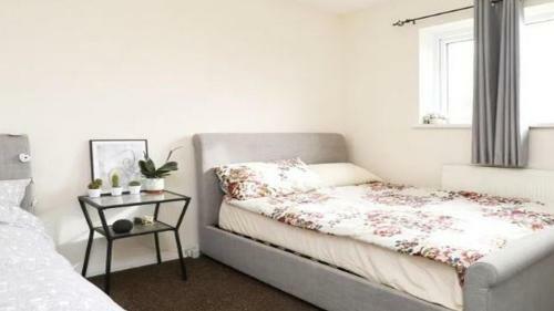 Spacious Apartment In Carrer Platja Don Bossa