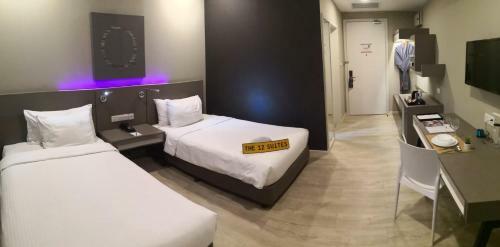 Hotel The 12 Suites @ Empire Damansara