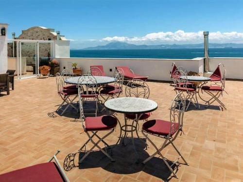Charming Apartment In Tarifa With Shared Terrace