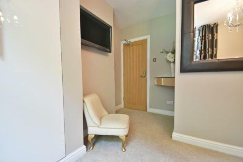 Luxary 4 Bed, 4 Bathroom House In Central Burnley