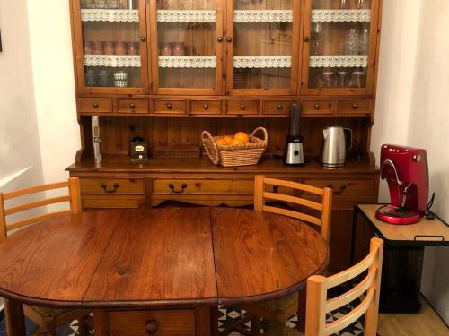 Preciosa Casa Con Enorme Parcela Y Piscina Privada