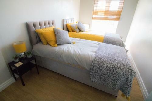 Ideal Home Away From Home Between Bury And Fairfield