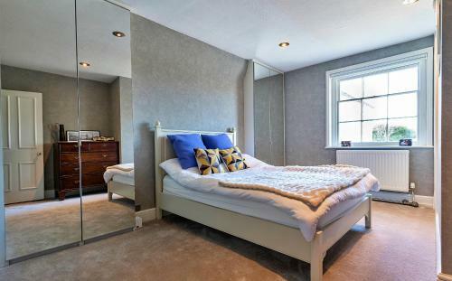 Stratford House - Luxury 4 Bed Townhouse