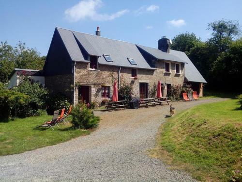 Hostal G�tes Ruraux Et Maison D'h�tes Saint Michel