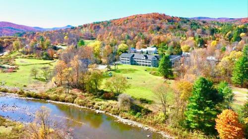 Posada 506 On The River Inn Woodstock