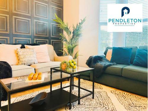Apartamento Leisure, Business Stays 1 Bed Flat W Parking