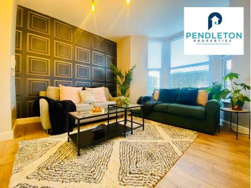 Apartamento Leisure, Business Stays 1 Bed Flat W Parking