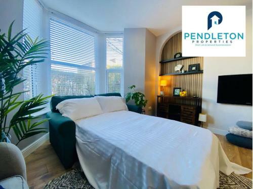 Apartamento Leisure, Business Stays 1 Bed Flat W Parking