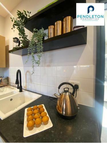 Apartamento Leisure, Business Stays 1 Bed Flat W Parking