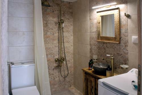 Thalia Apartments