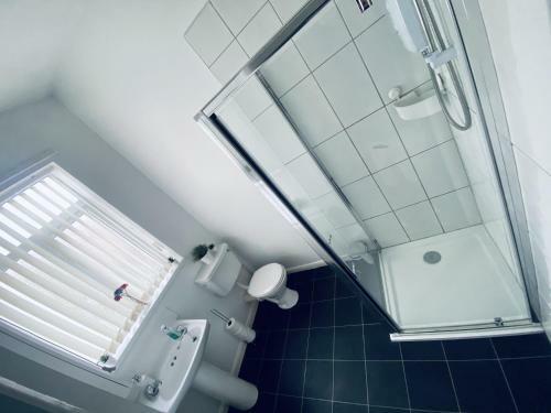 Apartamento Spacious 4 Double Bedroom Home - Coventry Centre