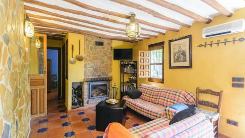 Casa El Tajil Algarinejo By Ruralidays