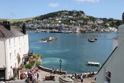 2 Dartview - Close To The Water, River Views, Ground Floor Access