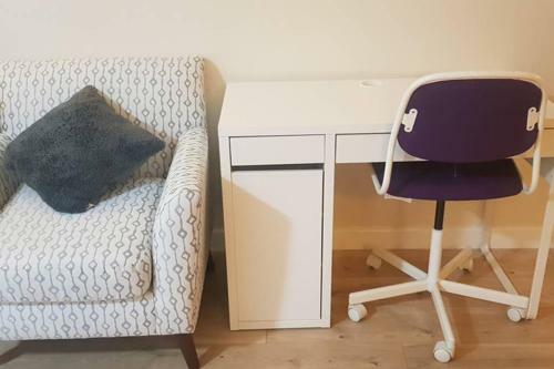 Royal House, Croydon With Netflix & Amazon Music
