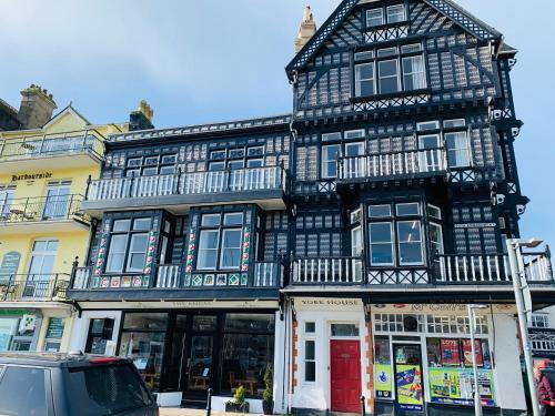 The End House - Cosy And Central (dartmouth)