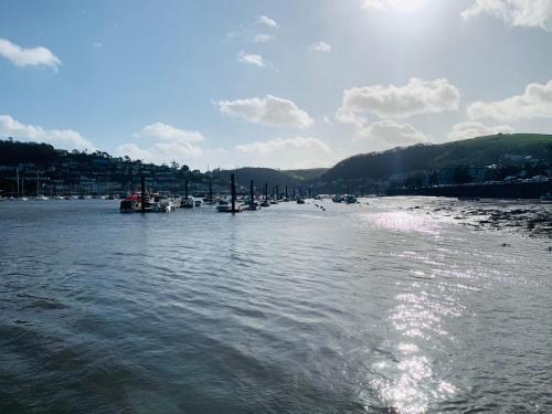 The End House - Cosy And Central (dartmouth)