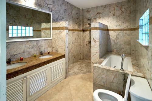 Big Area!! Cozy Beach Pool Villa 5 Private Bedrooms