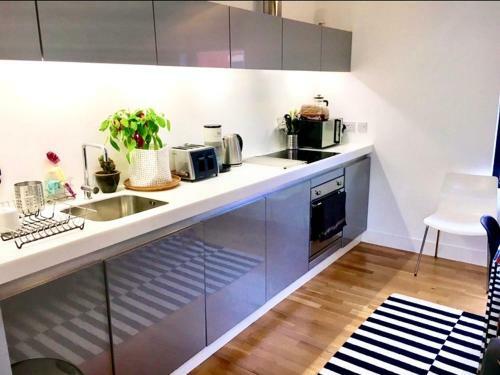 Apartamento Designer House And Garden With Parking