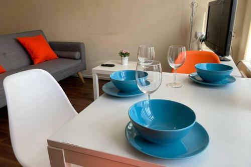Cosy Bright Studio Apartment In Chorlton Suburbs
