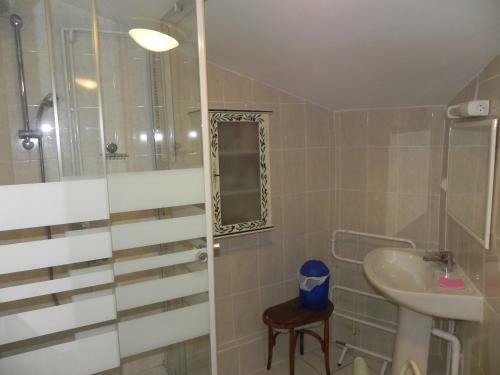 Hostal Ferme Des Entremains
