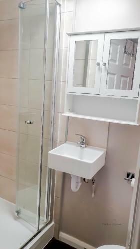 Hostal Merluc Private Guest Suite And Rooms